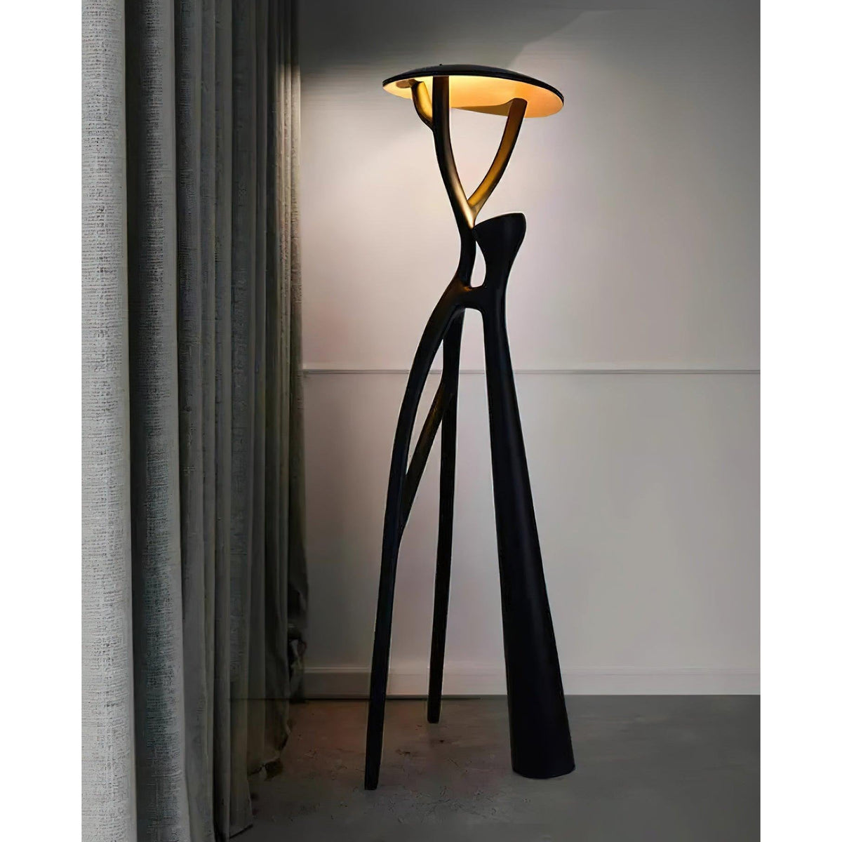 black-sculpture-floor-lamp