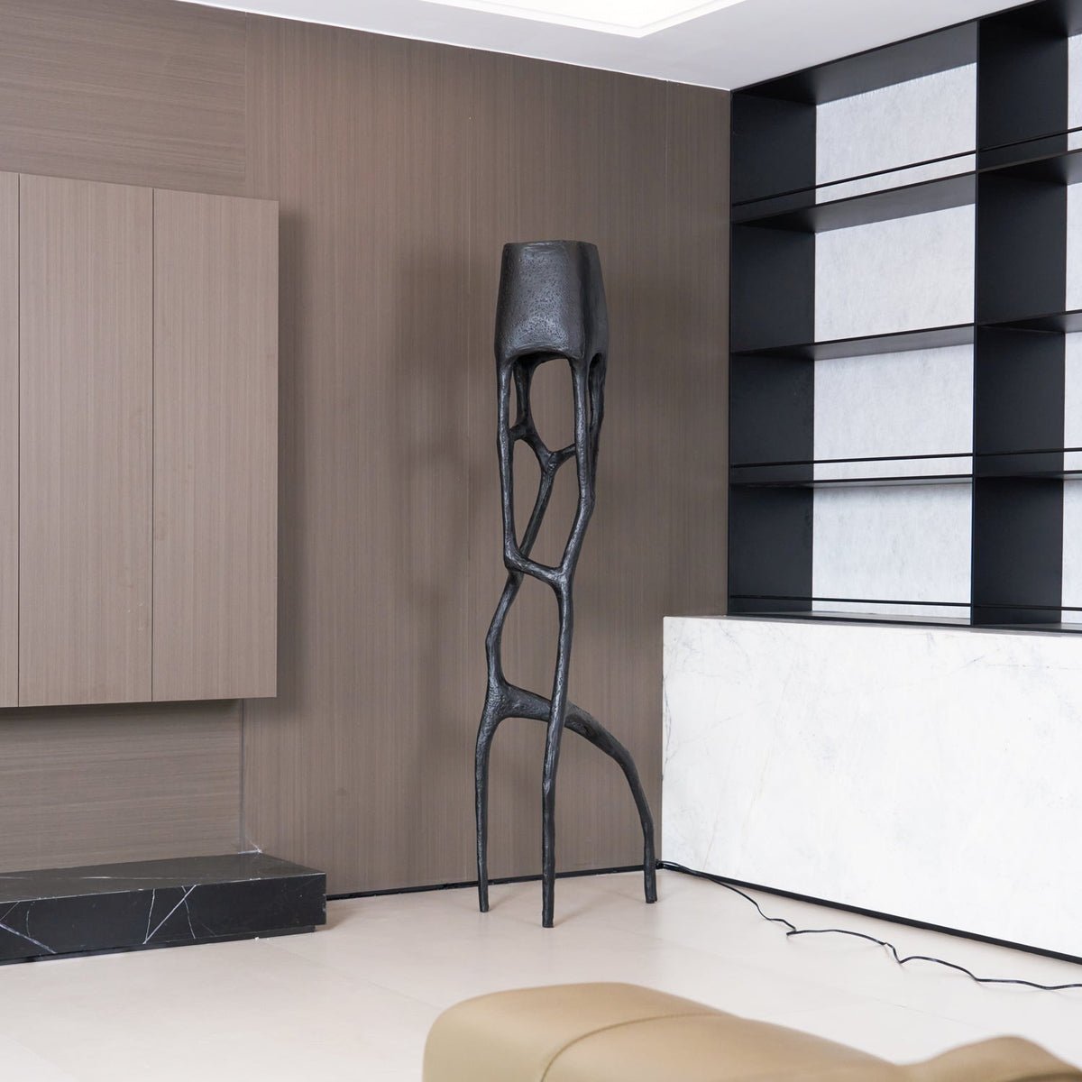 black-tree-sculpture-floor-lamp