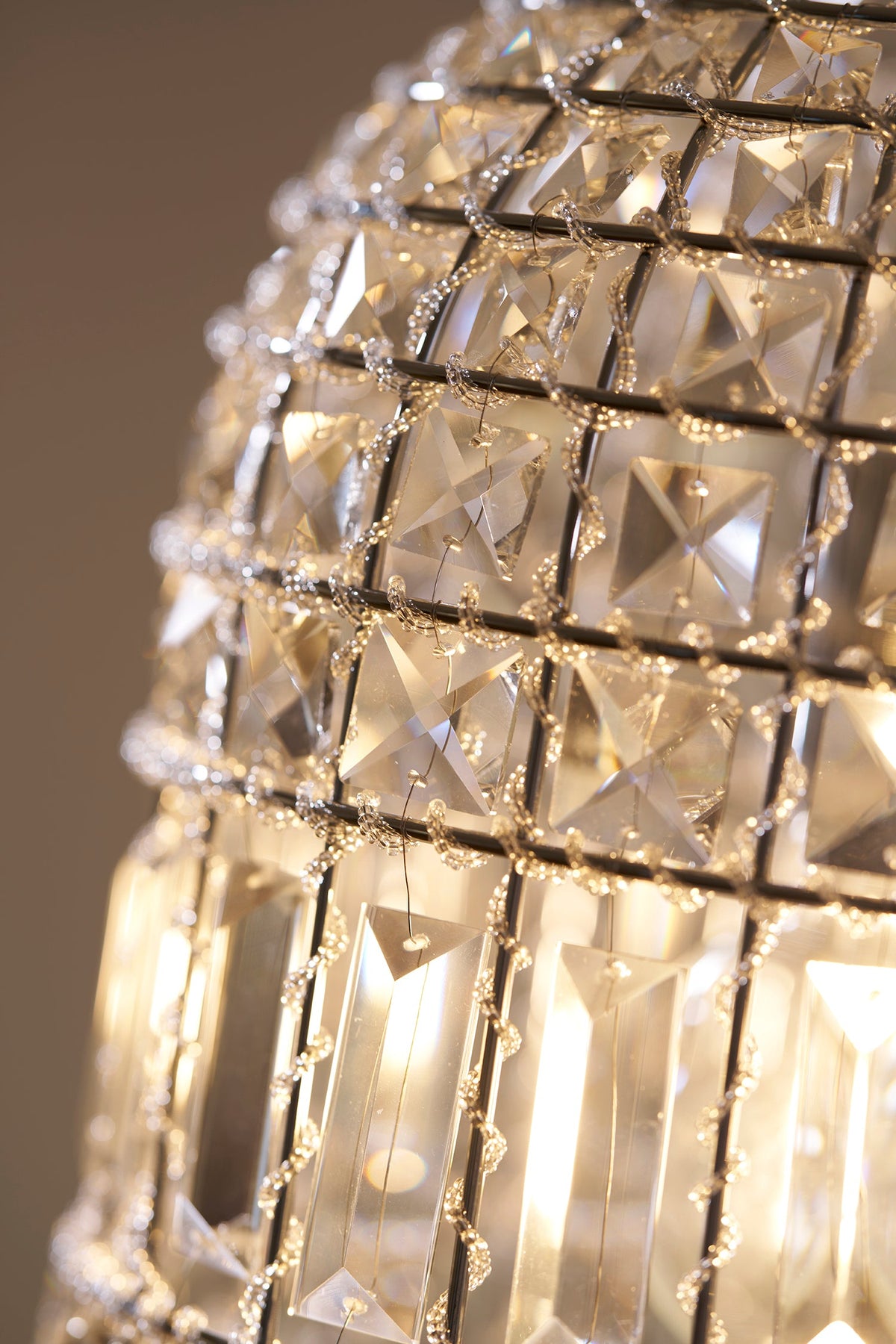 blanca-crystal-pendant-lamp