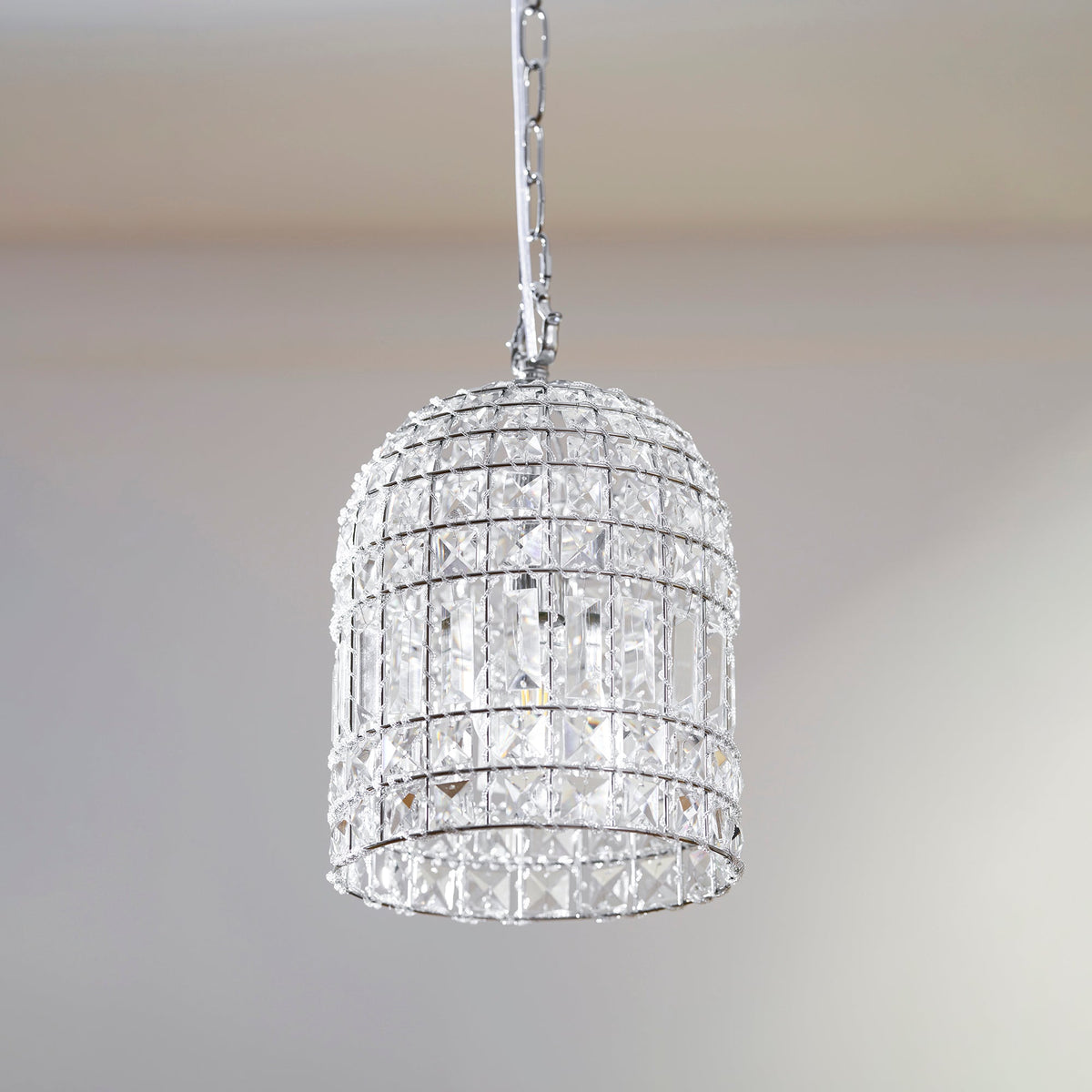 blanca-crystal-pendant-lamp