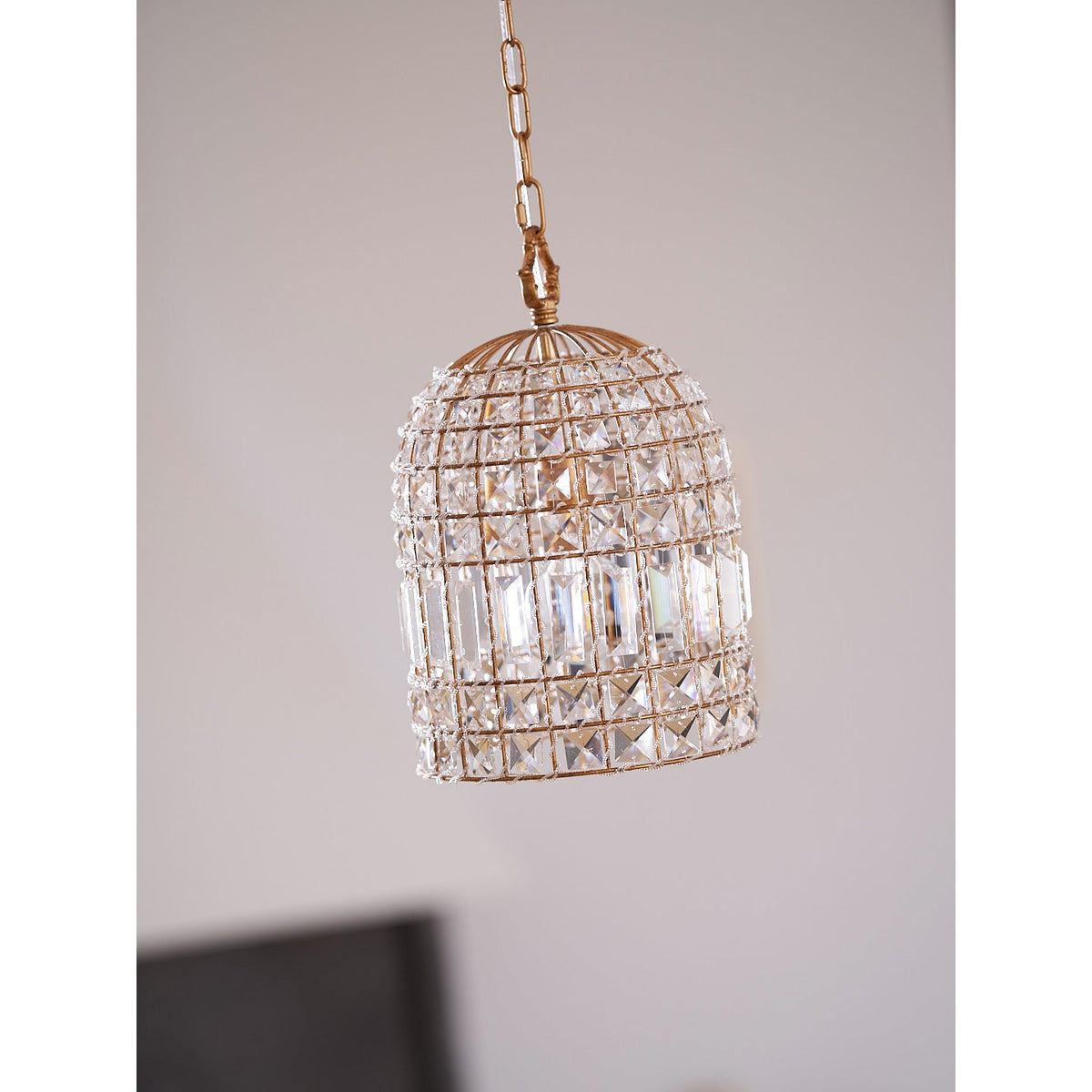 blanca-crystal-pendant-lamp
