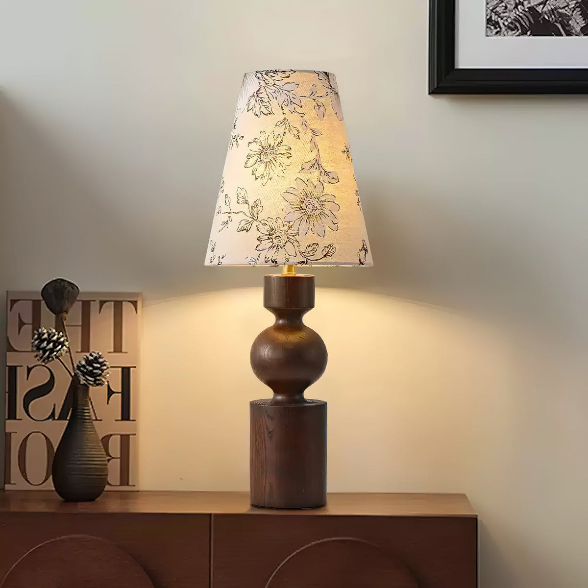 bloomwood-table-lamp