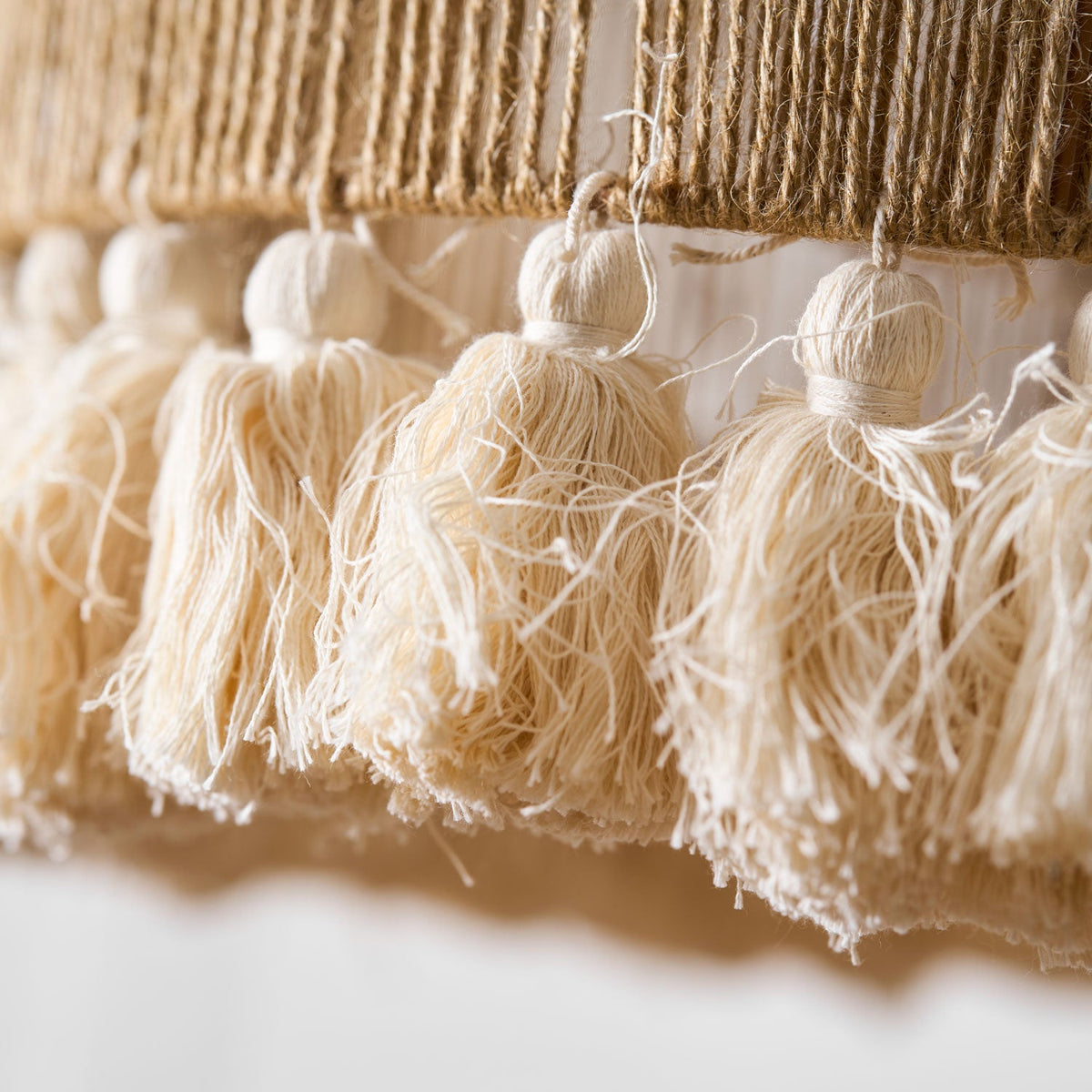 Boho Rara Handwoven Cotton Pendant Light – Natural Hemp Tassel Chandelier