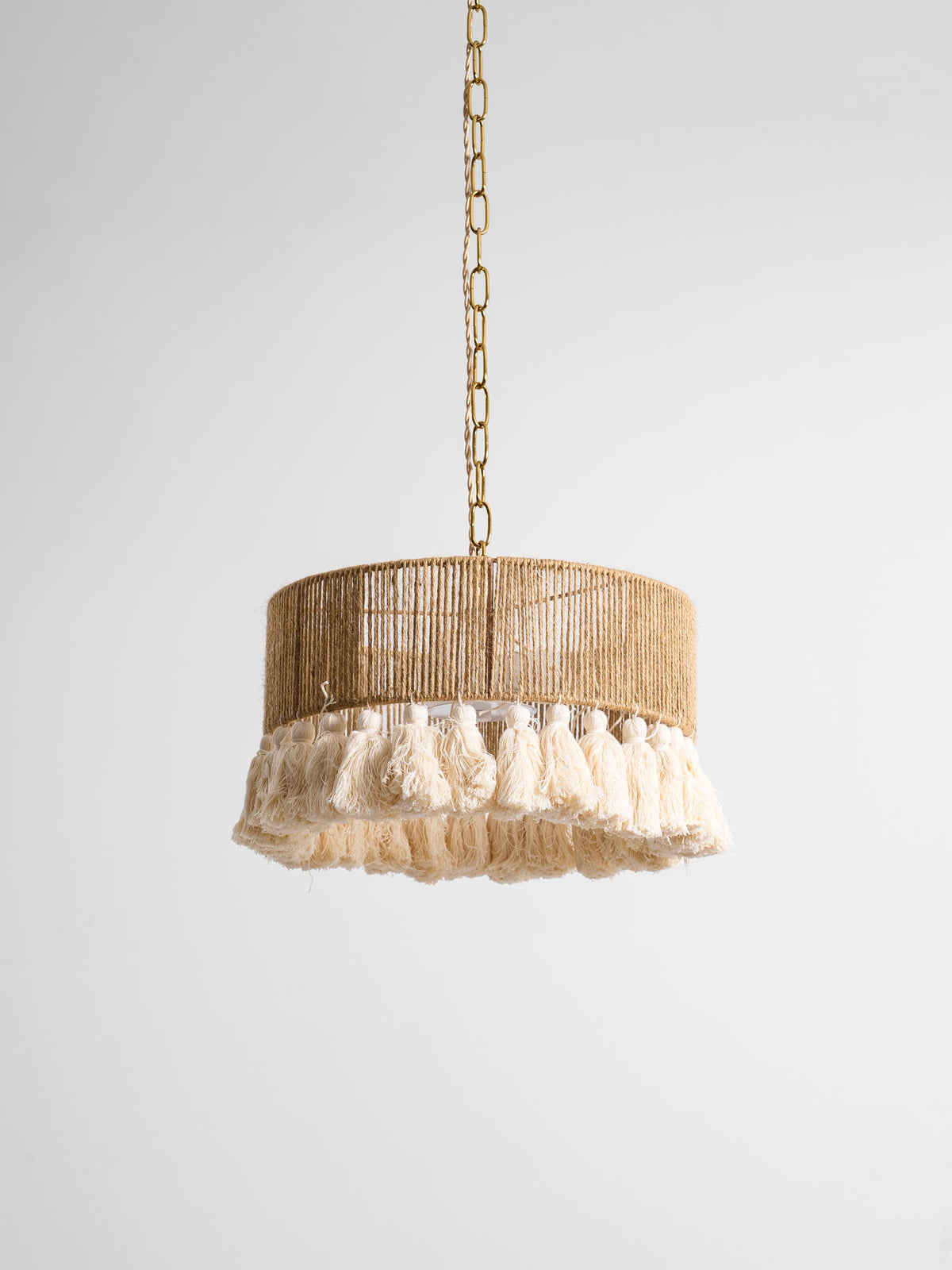 Boho Rara Handwoven Cotton Pendant Light – Natural Hemp Tassel Chandelier