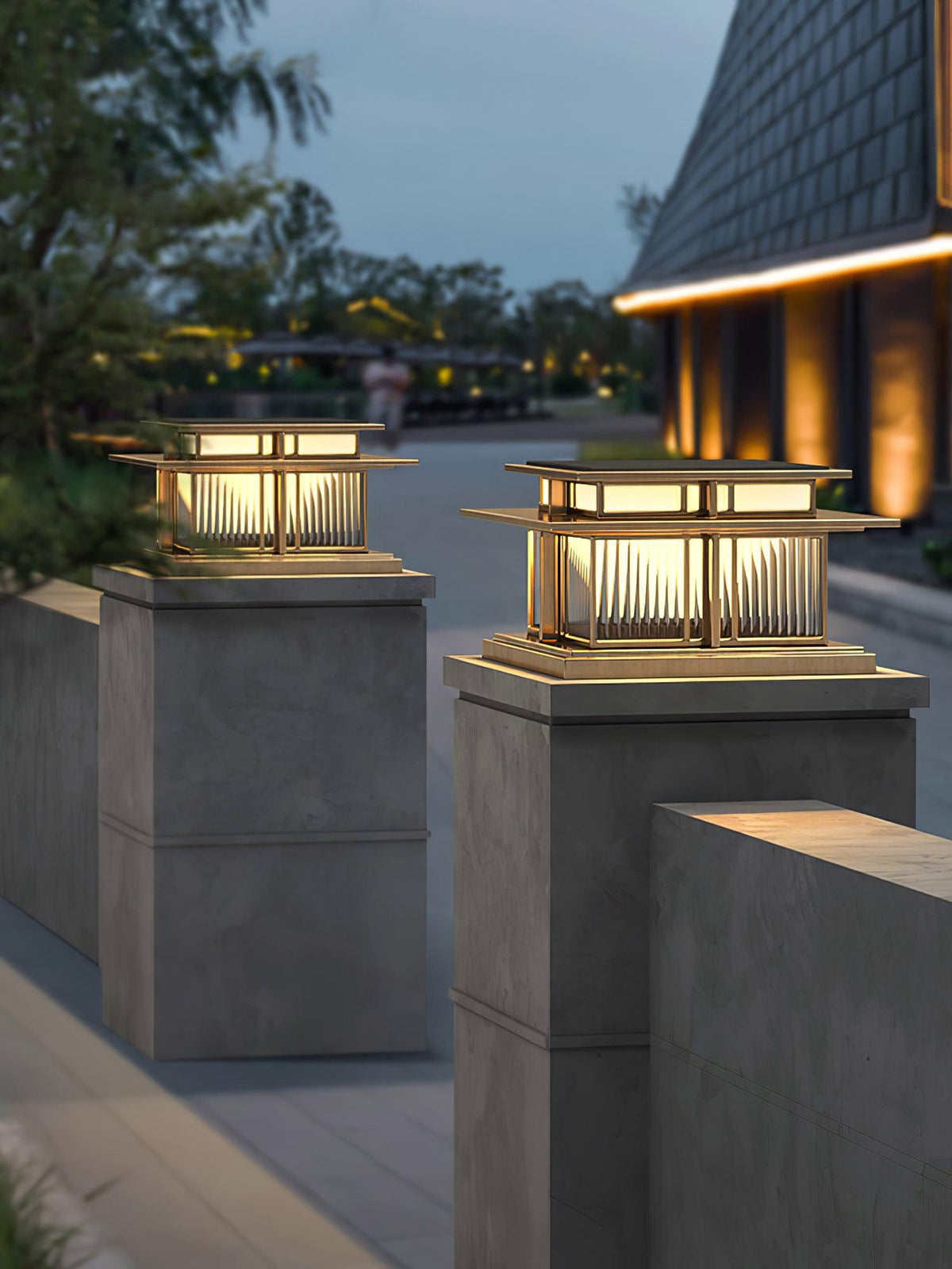 Boilyn Outdoor Pillar Light