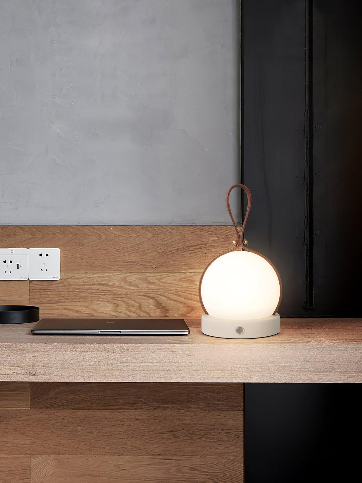 Bola Lantern Built In Battery Table Lamp