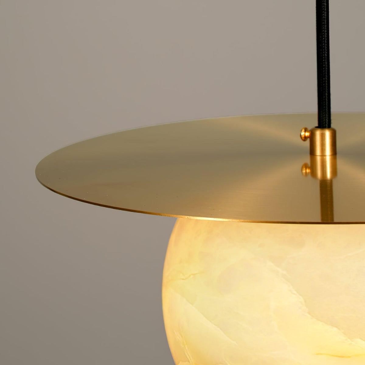 borra-pendant-light