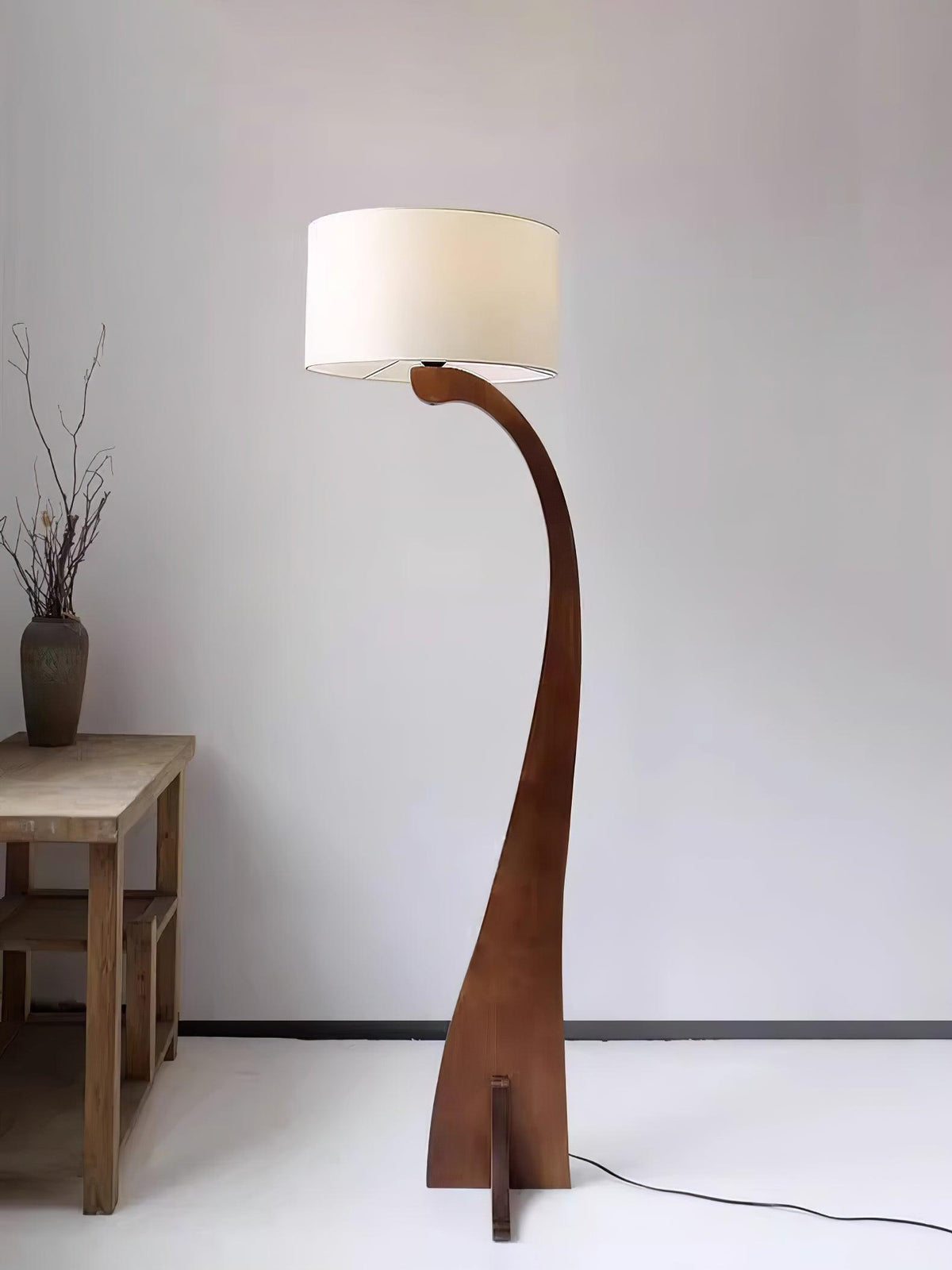 bow-curve-floor-lamp