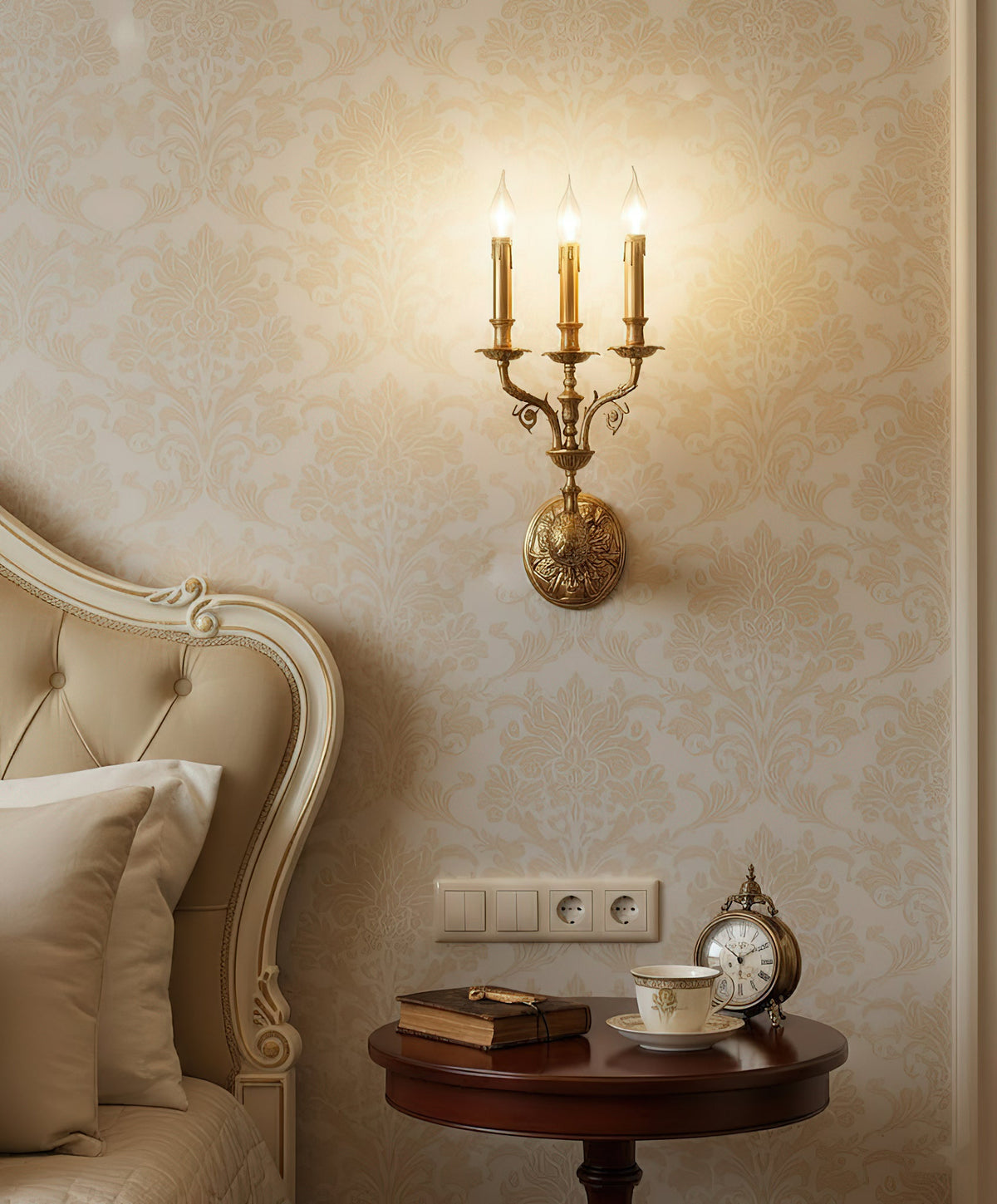 brad-palace-wall-lamp