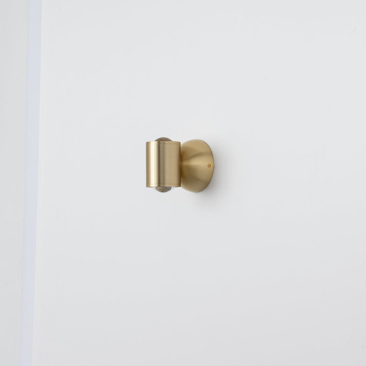 Brillora Wall Light