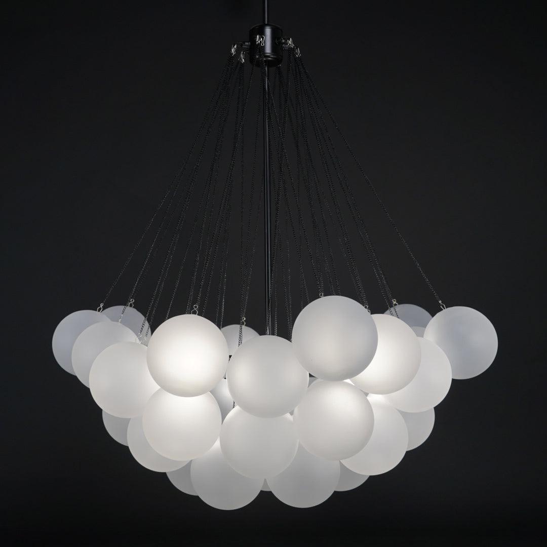 bubble-balloon-chandelier