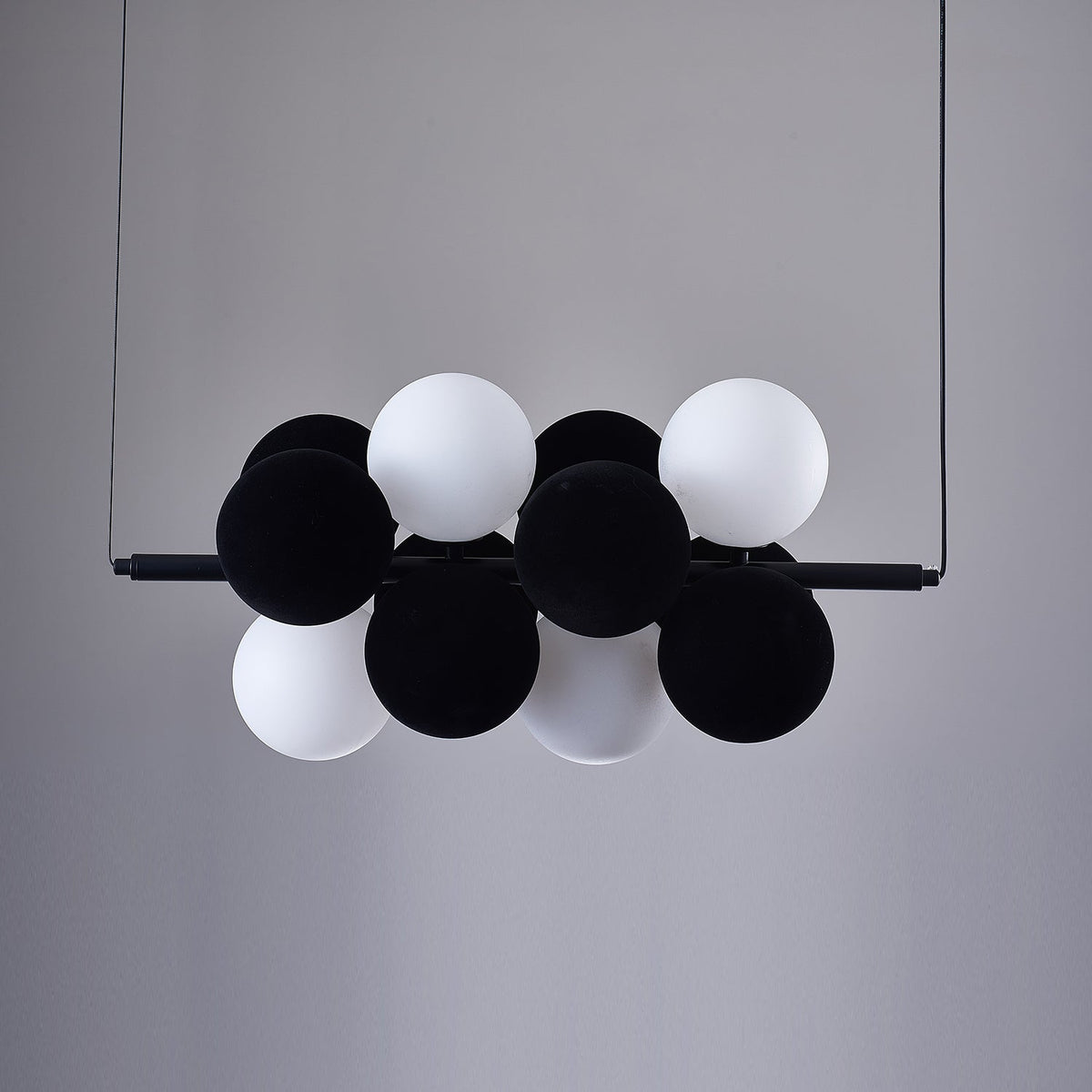 Bubbles Holly Designer Pendant Light – Modern Art Shade Lamp for Dining & Living Spaces