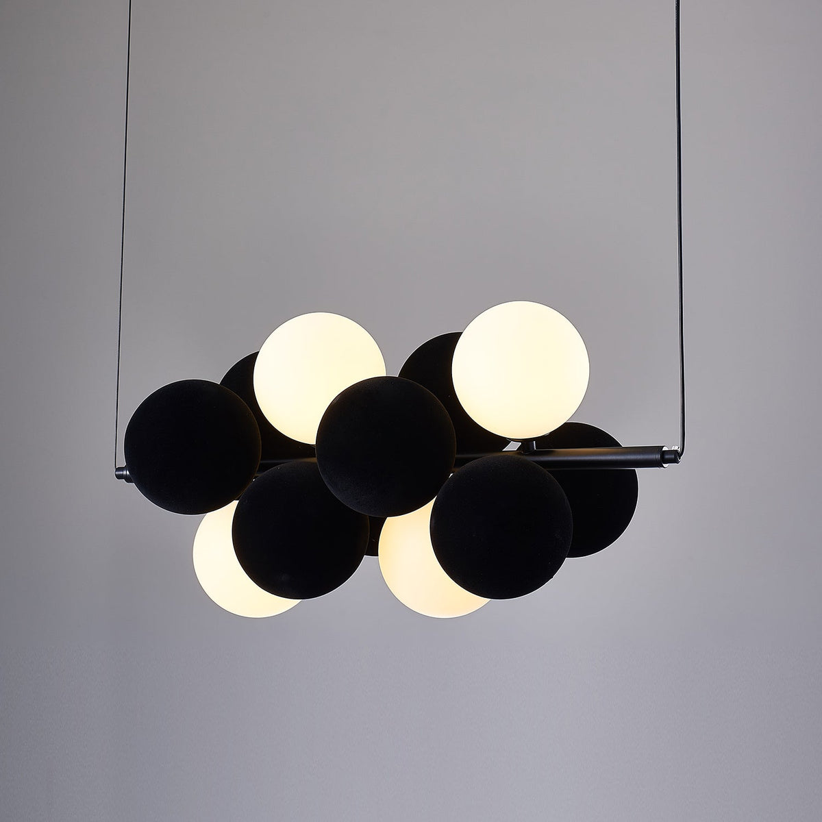Bubbles Holly Designer Pendant Light – Modern Art Shade Lamp for Dining & Living Spaces
