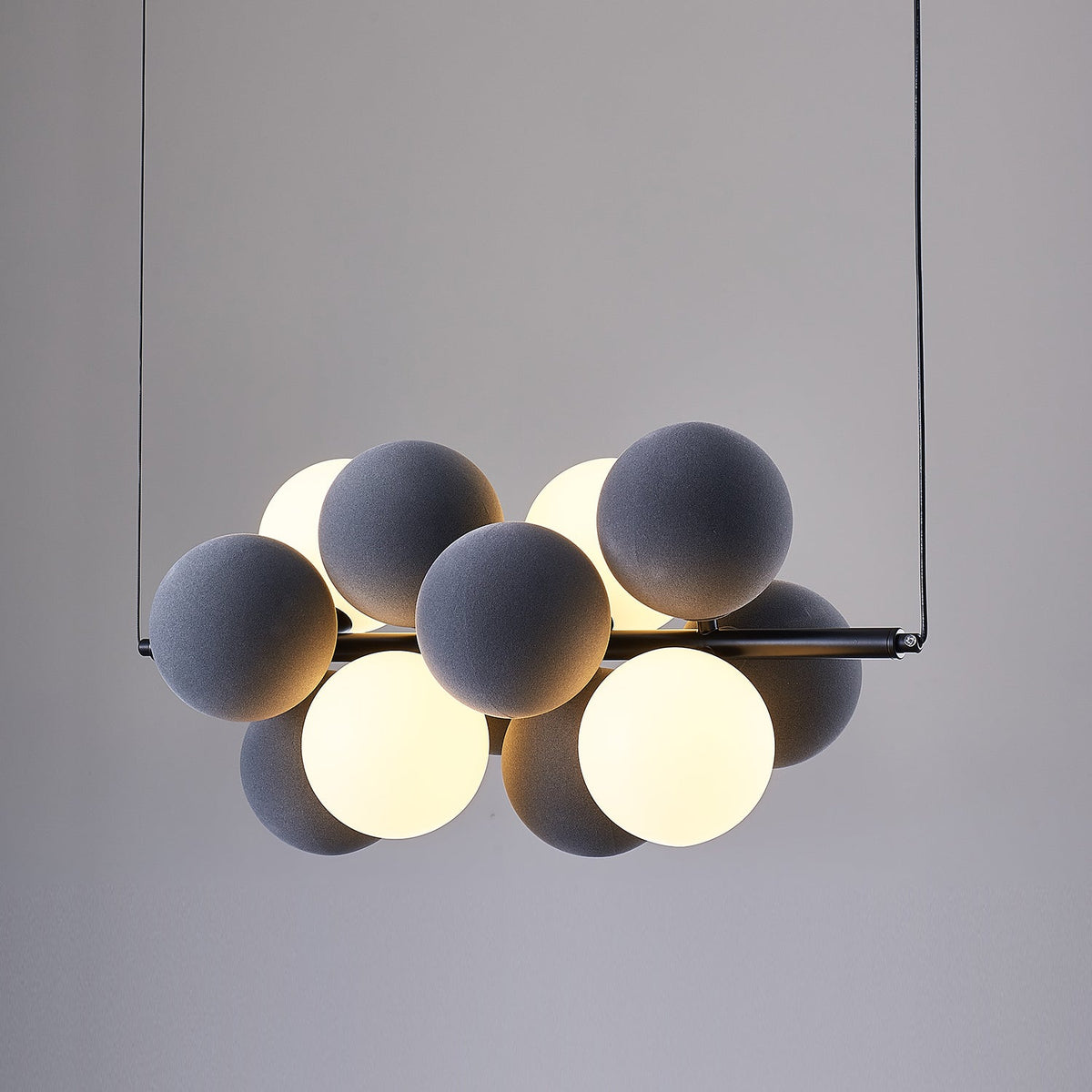 Bubbles Holly Designer Pendant Light – Modern Art Shade Lamp for Dining & Living Spaces