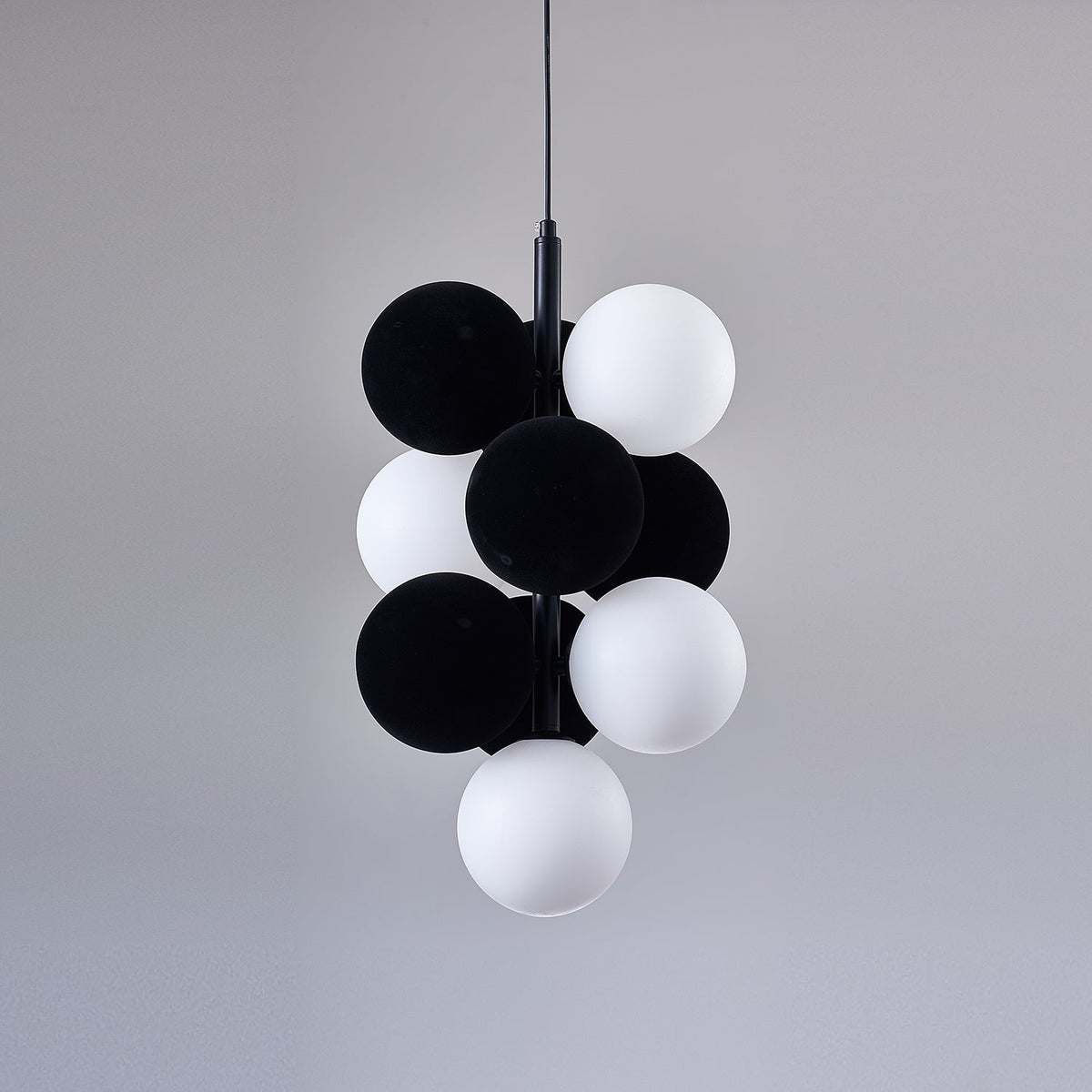 Bubbles Holly Designer Pendant Light – Modern Art Shade Lamp for Dining & Living Spaces