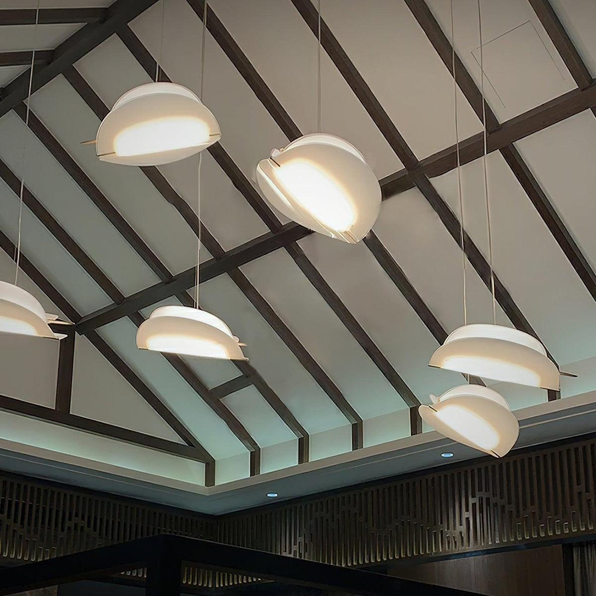 butterfly-pendant-lamp