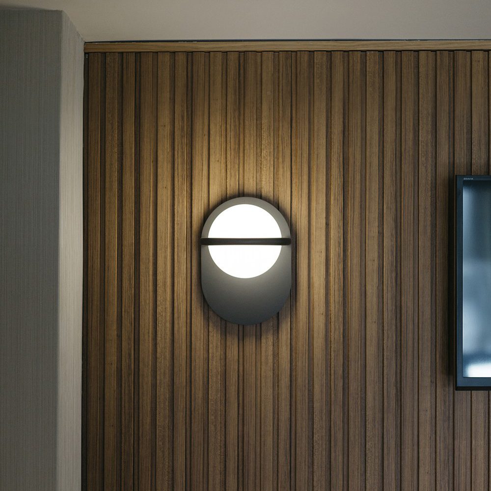 Ball Wall Lamp