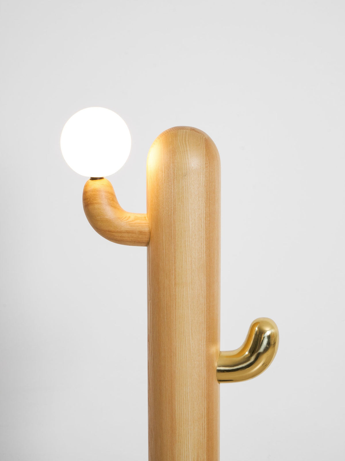 cactus-wood-floor-lamp