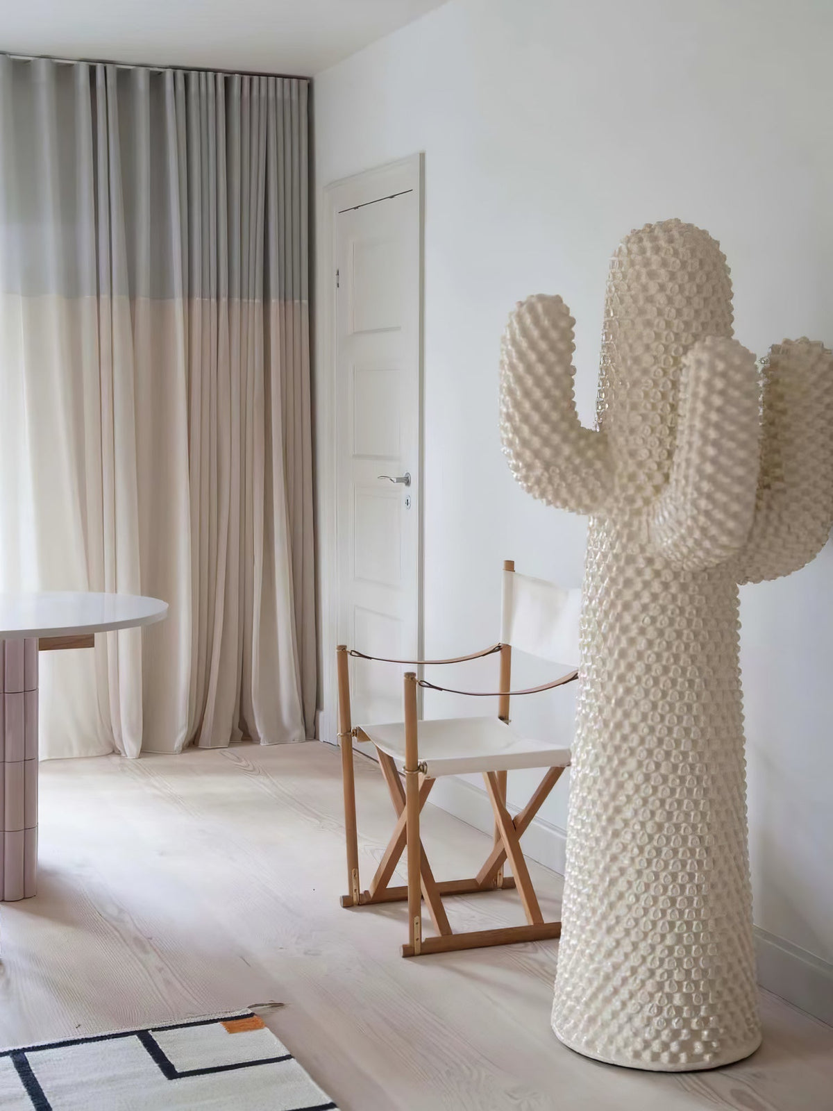 Mello Sculptural Cactus Coat Rack – Modern Entryway Sculpture