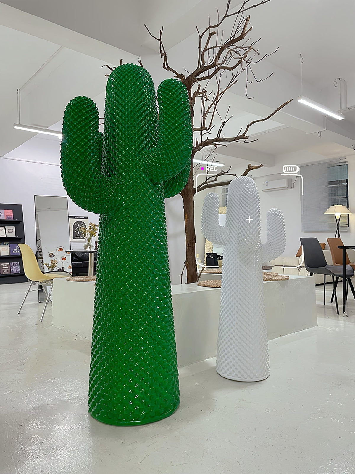 Mello Sculptural Cactus Coat Rack – Modern Entryway Sculpture