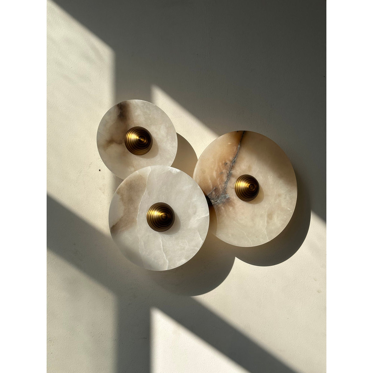 calacatta-marble-combination-sconce
