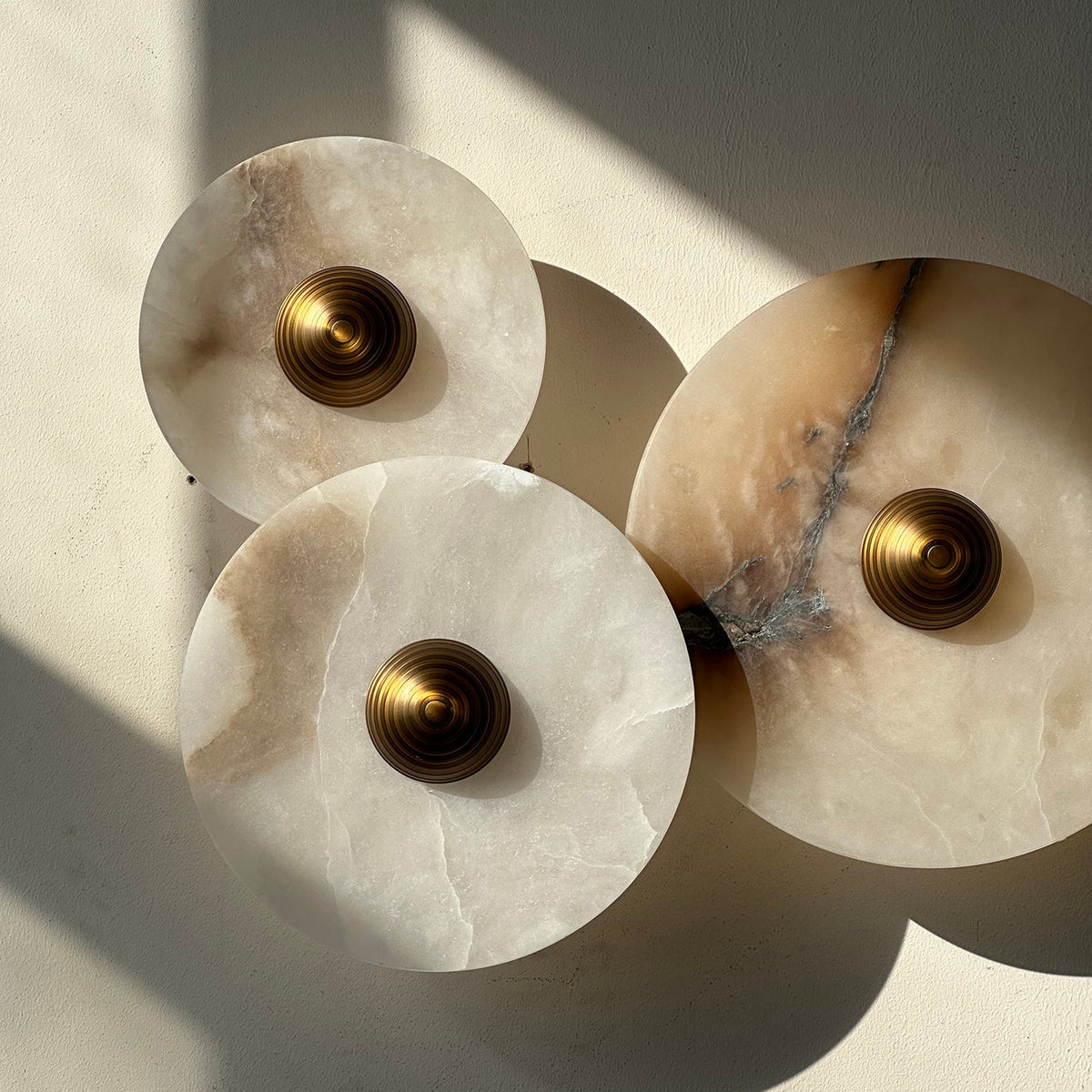 calacatta-marble-combination-sconce