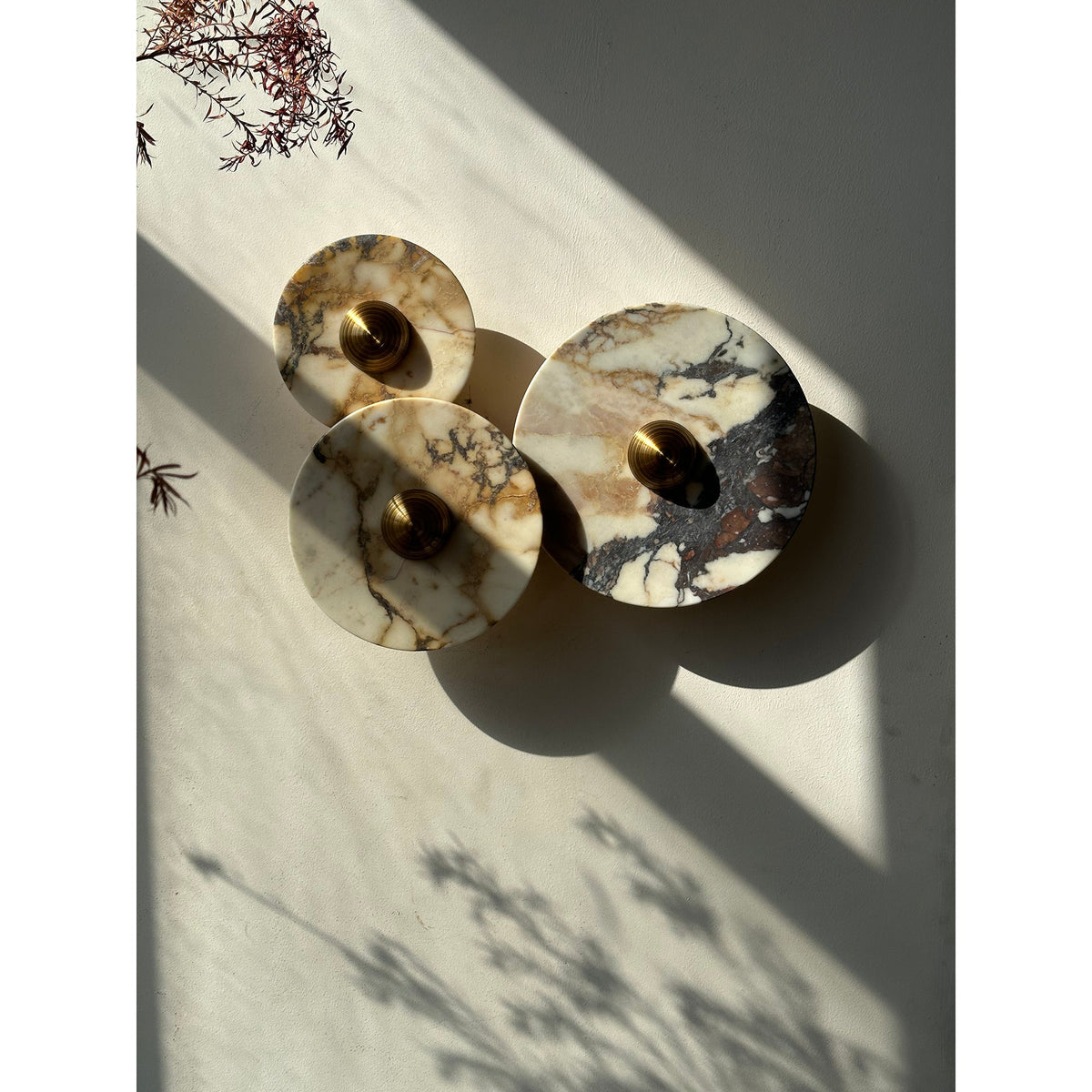 calacatta-marble-combination-sconce