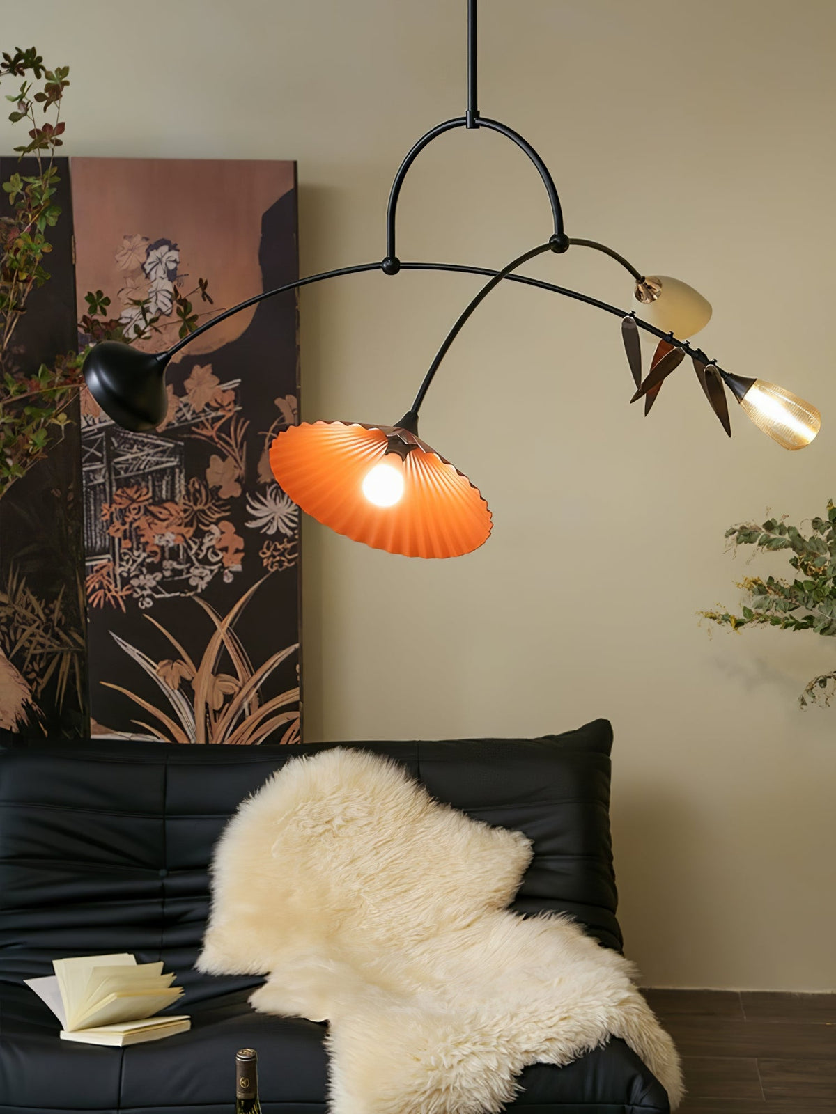 Calibra Mobile Chandelier – Modern Kinetic Glass Pendant Light for Dining Room