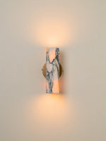 calla-wall-lamp