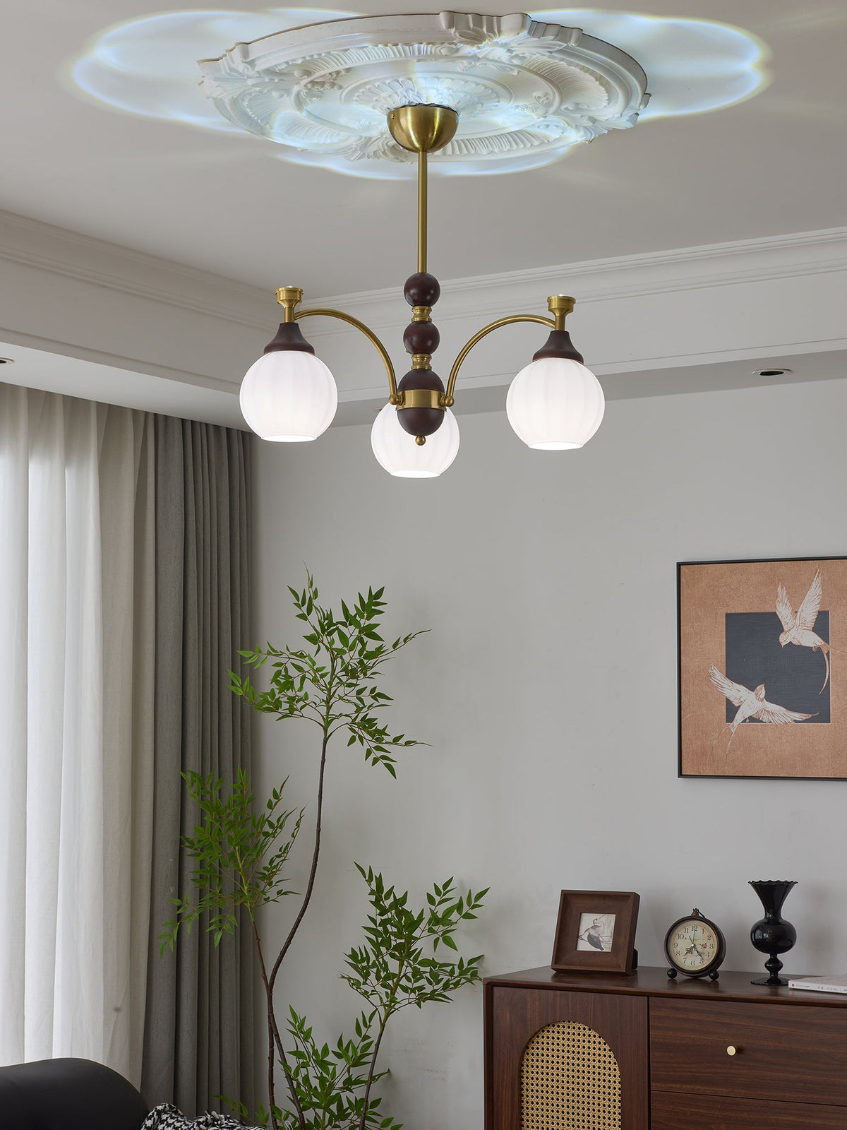 Callidora Modern Glass and Wood Chandelier for Dining Room and Entryway