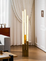 Callisto Alabaster Floor Lamp – Sculptural LED Brass Floor Light