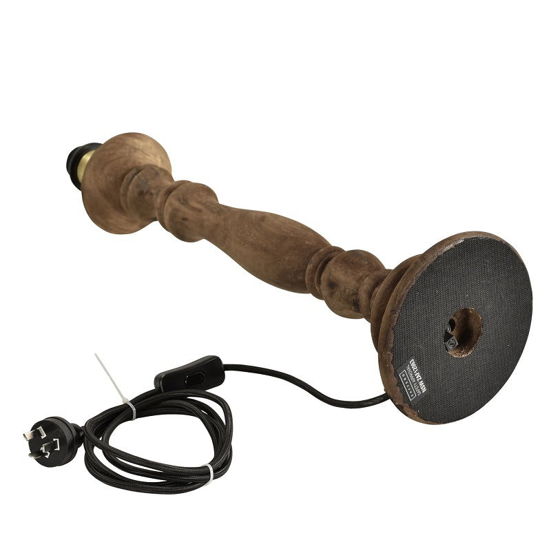 candela-table-lamp