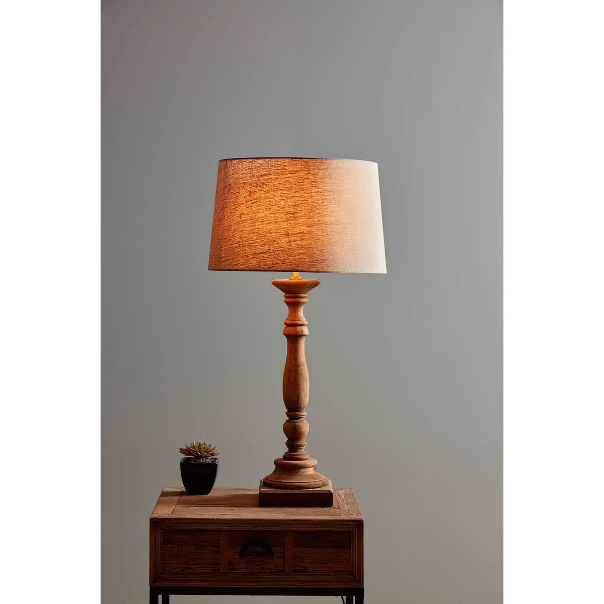 candela-table-lamp