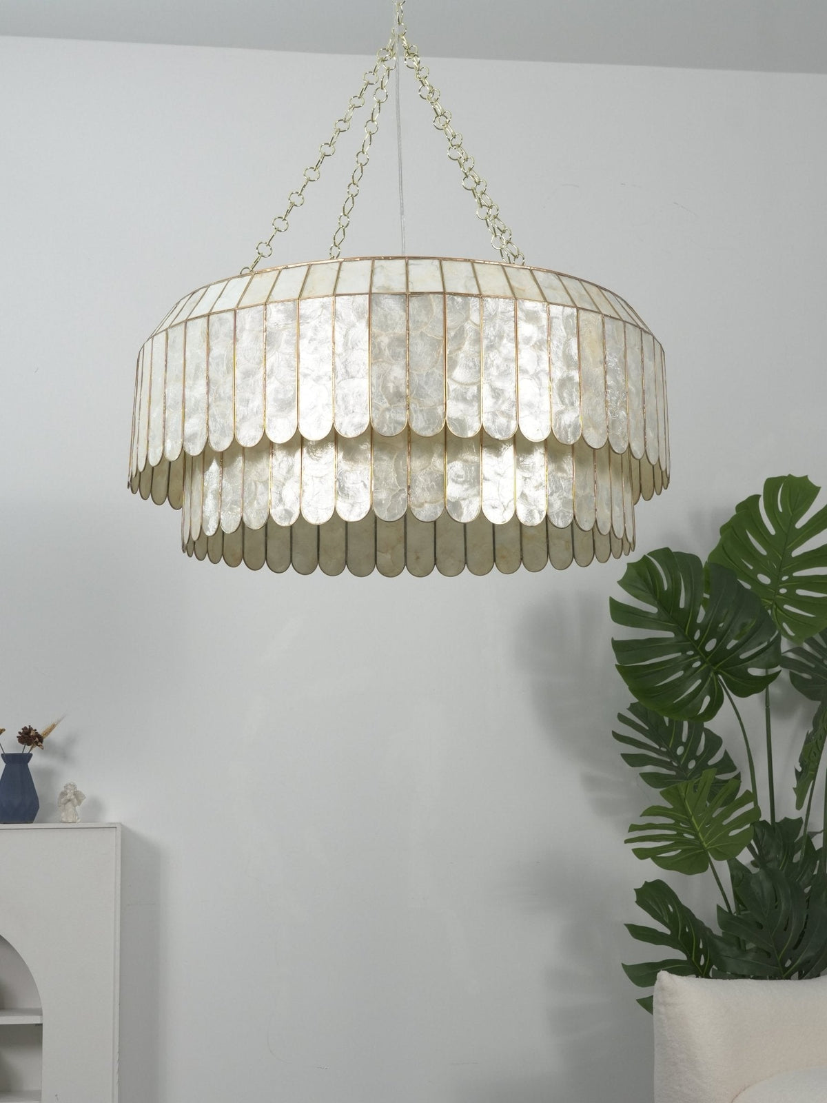 Capiz Aurelia Chandelier – Natural Shell Pendant Light for Dining & Living Spaces
