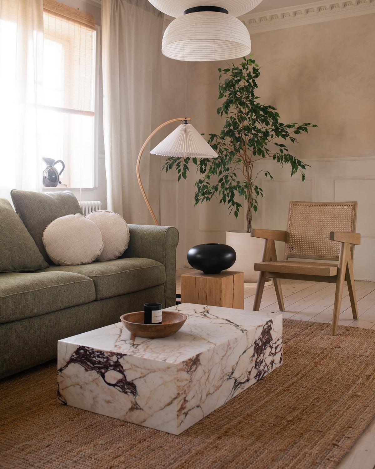 caprani-floor-lamp