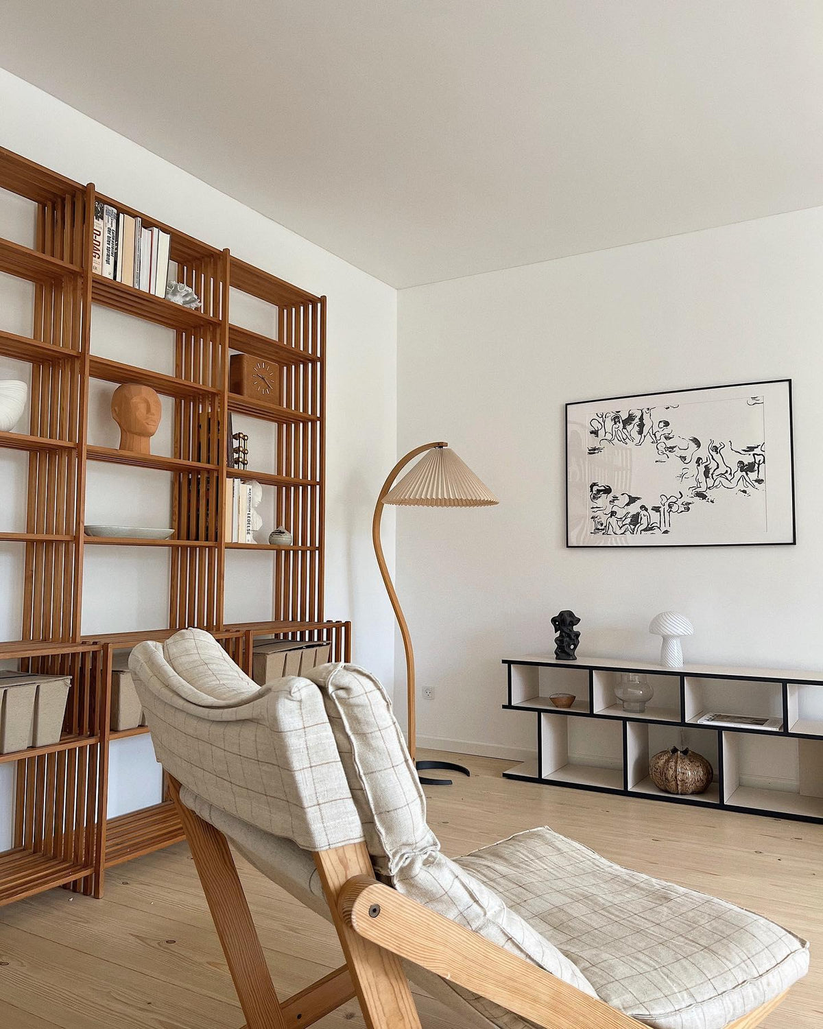caprani-floor-lamp