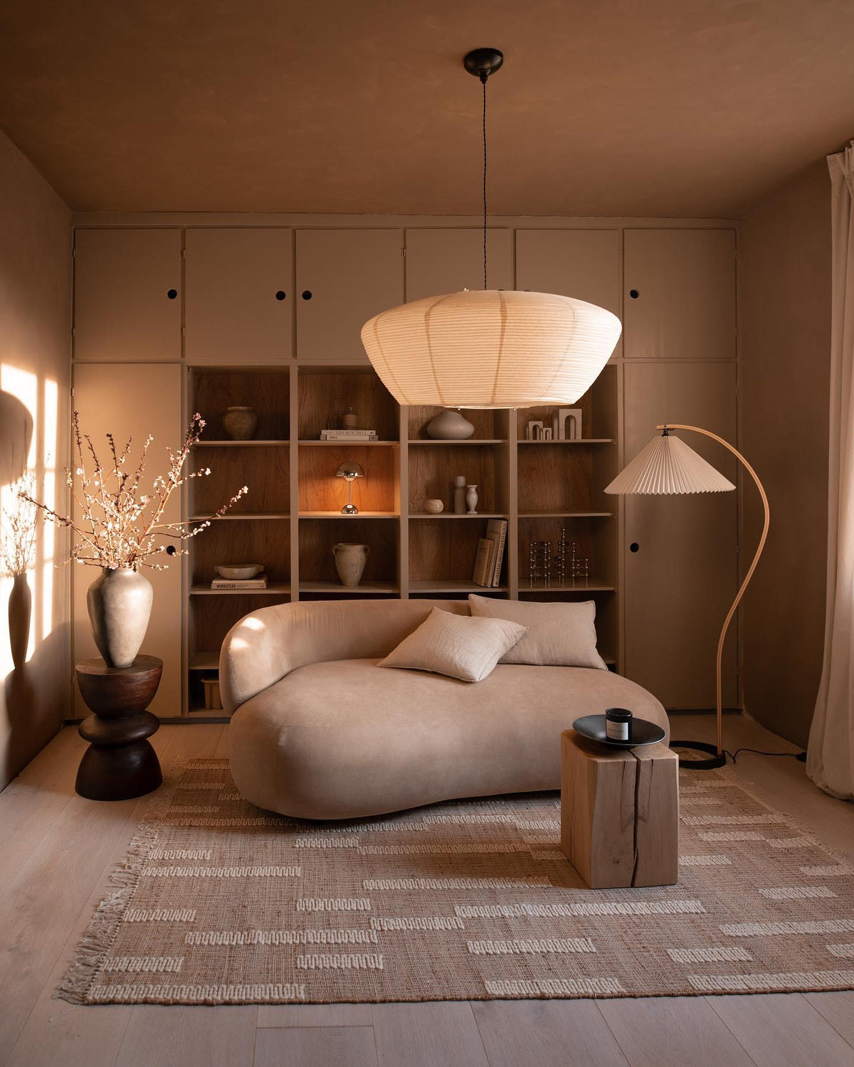 caprani-floor-lamp