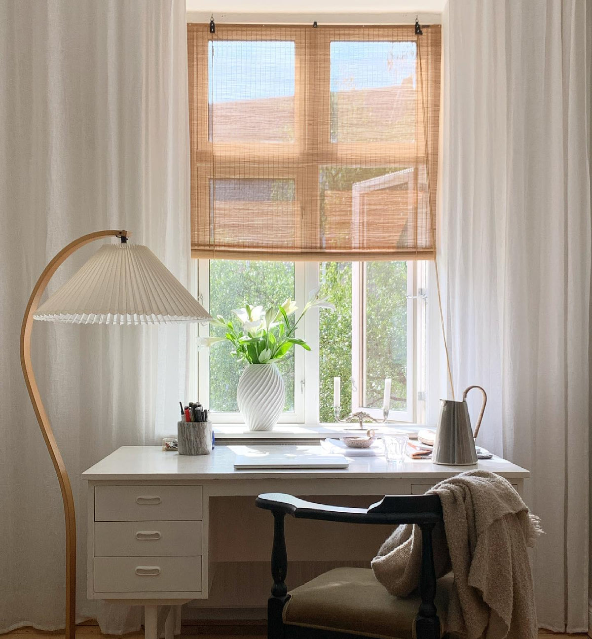 caprani-floor-lamp