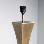 capricorn-floor-lamp