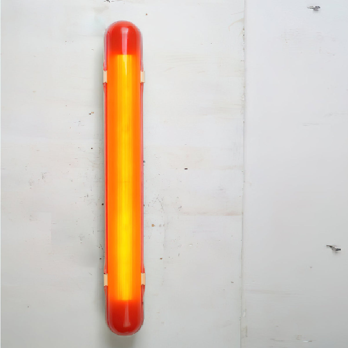 capsules-joy-wall-lamp