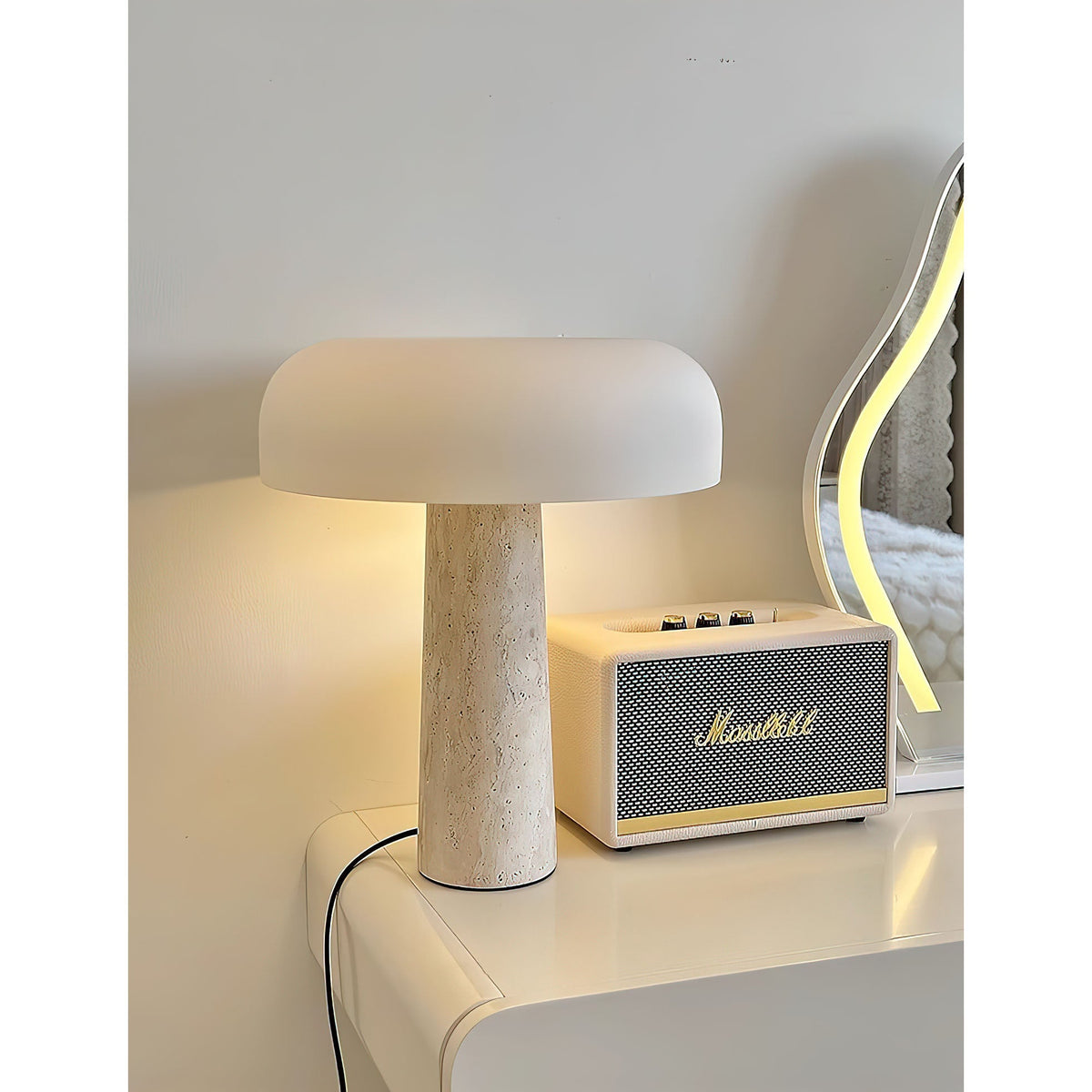 carla-table-lamp