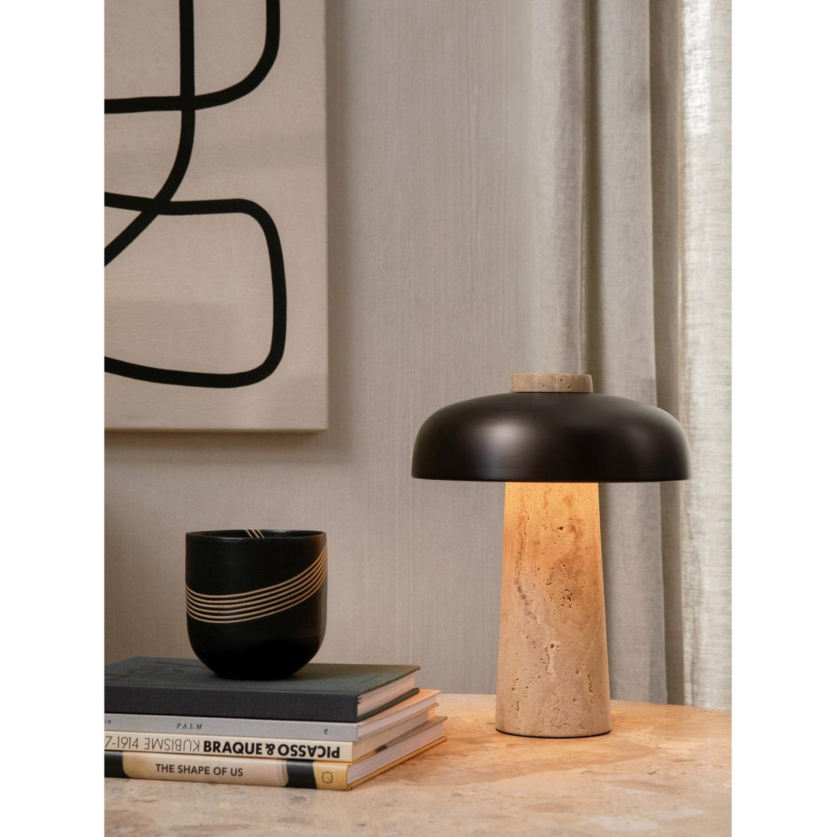 carla-travertine-table-lamp