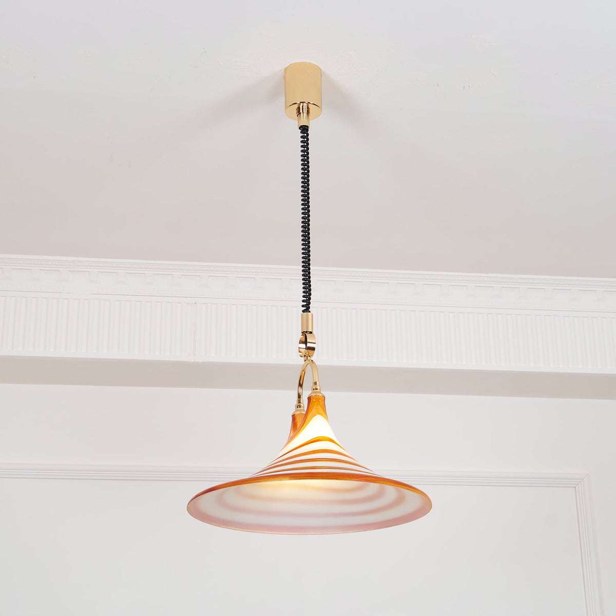 carlo-trumpet-pendant-lamp