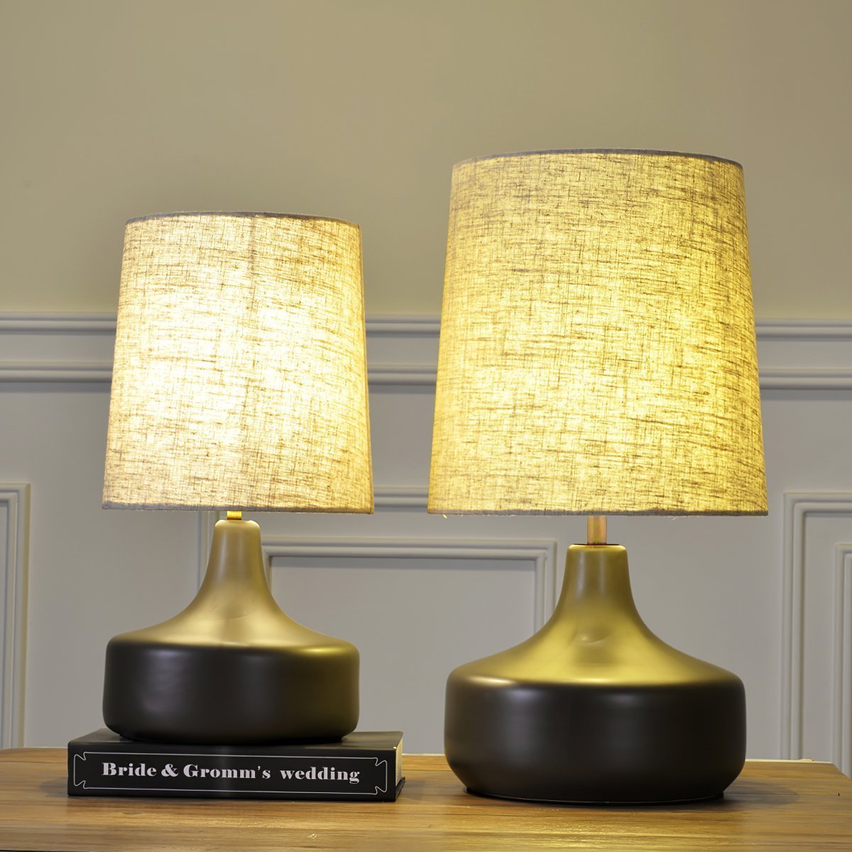 Caroline Ceramic Table Lamp – Sculptural Bedside Lighting in Cream or Grey-Green
