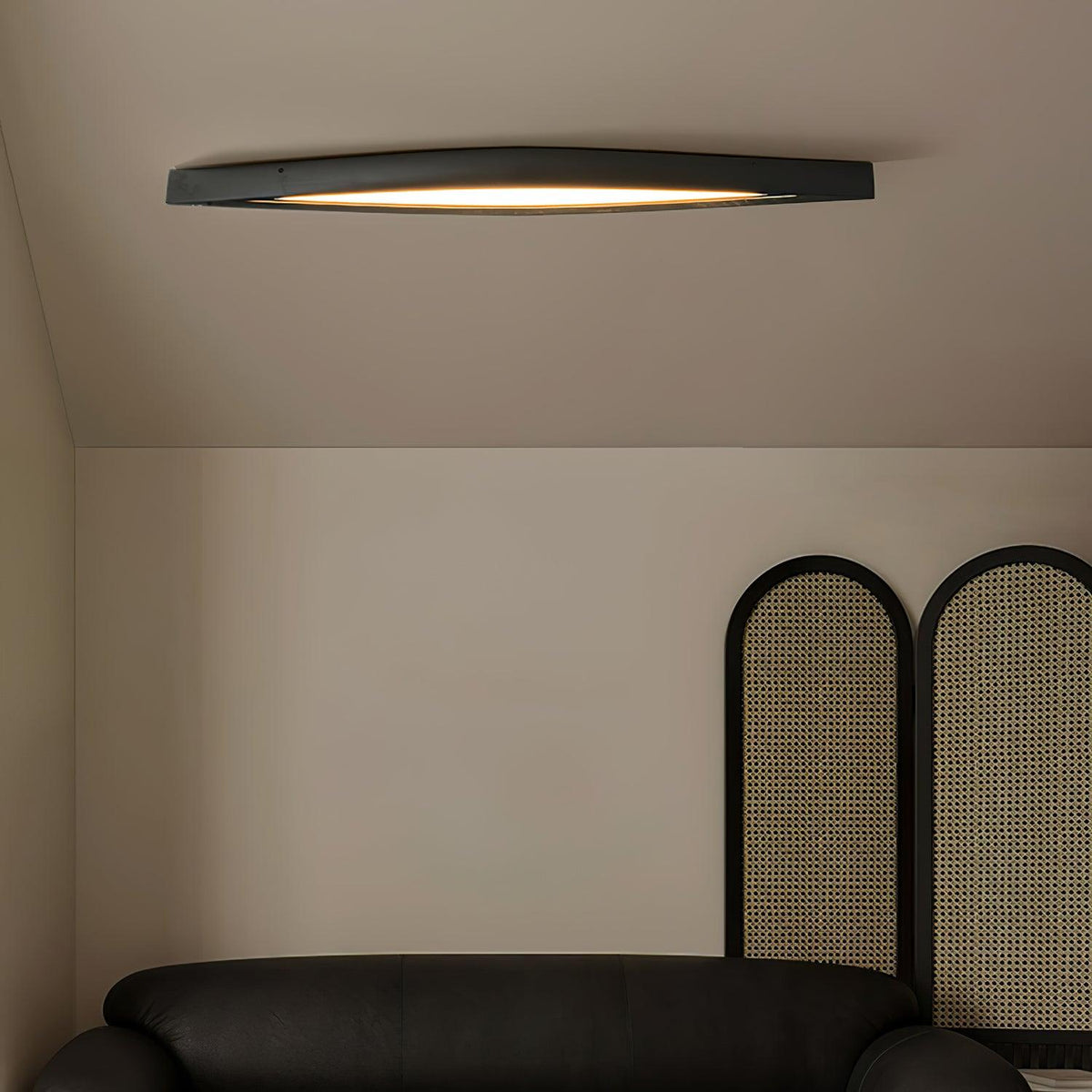 horizon-linear-wood-ceiling-lamp