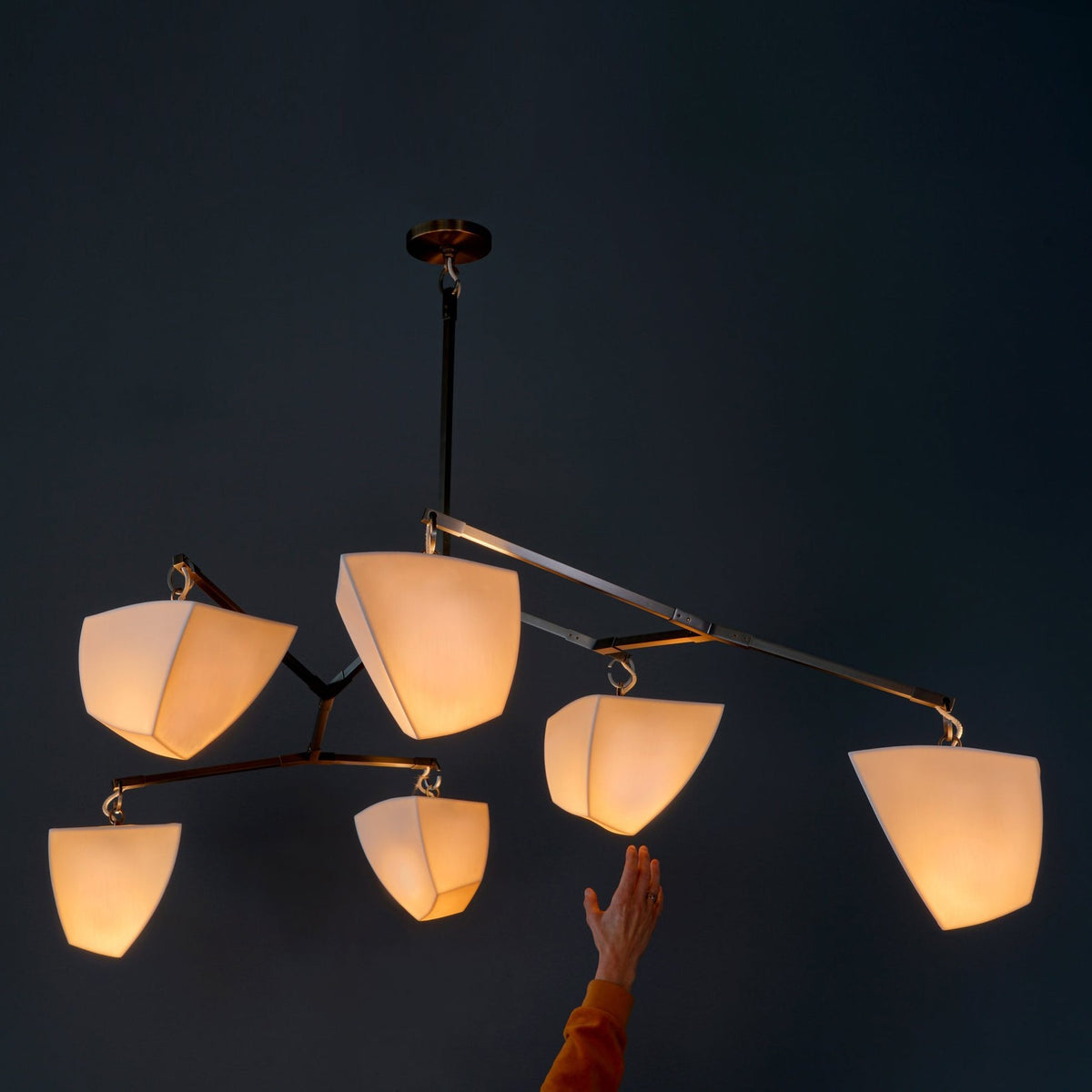 cassiopeia-mobile-chandelier
