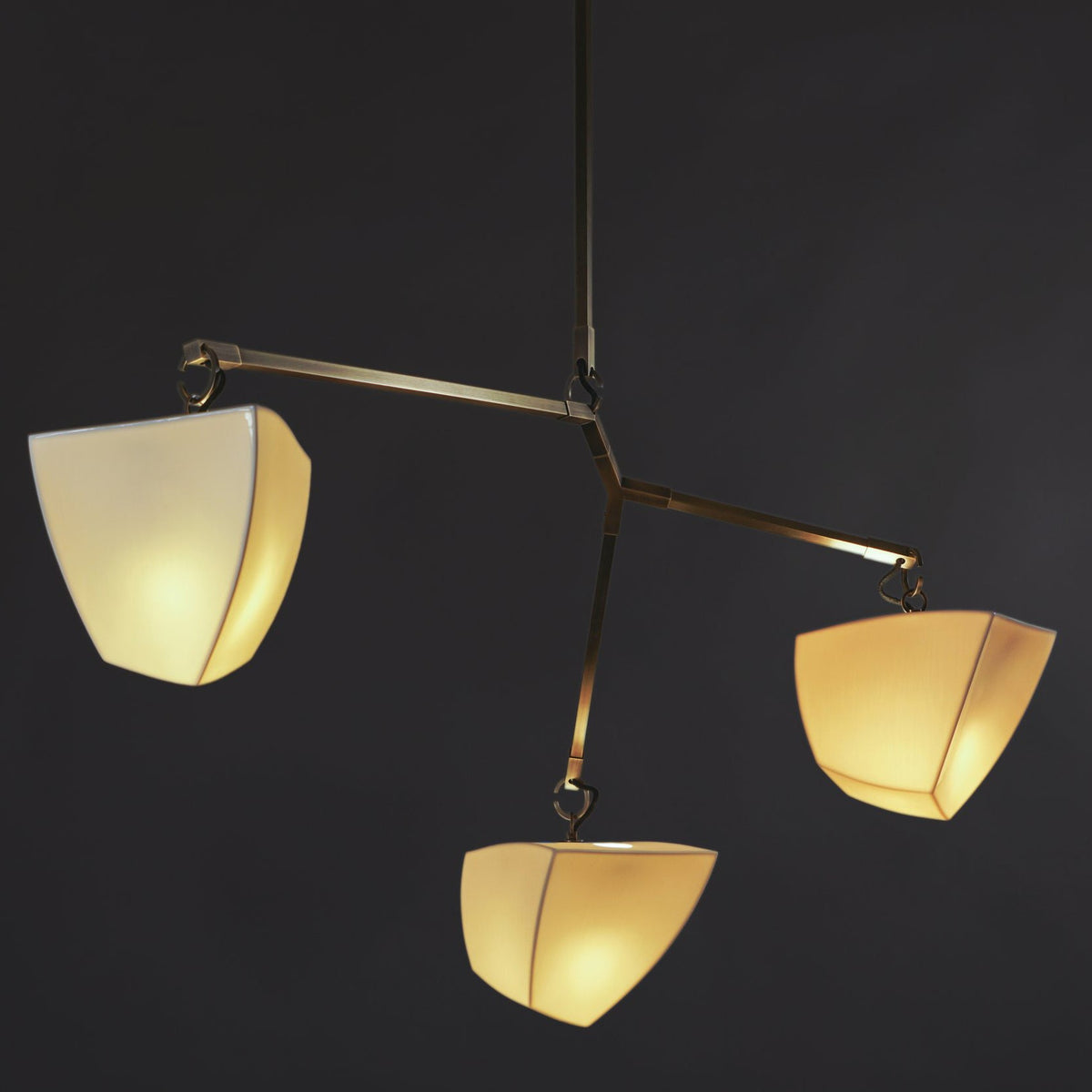 cassiopeia-mobile-chandelier