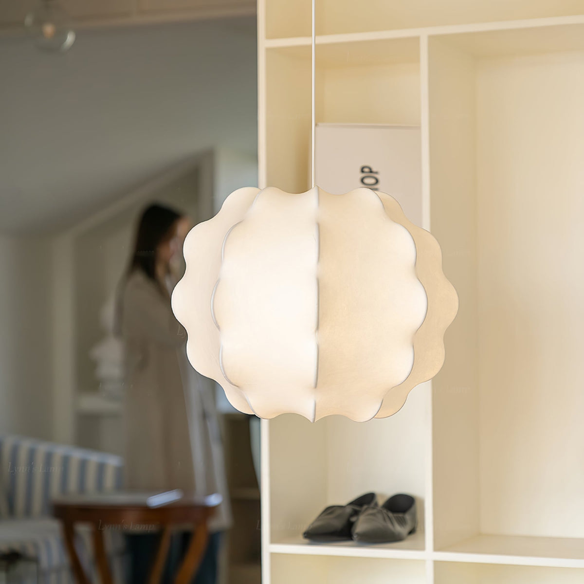 celeste-petal-pendant-lamp