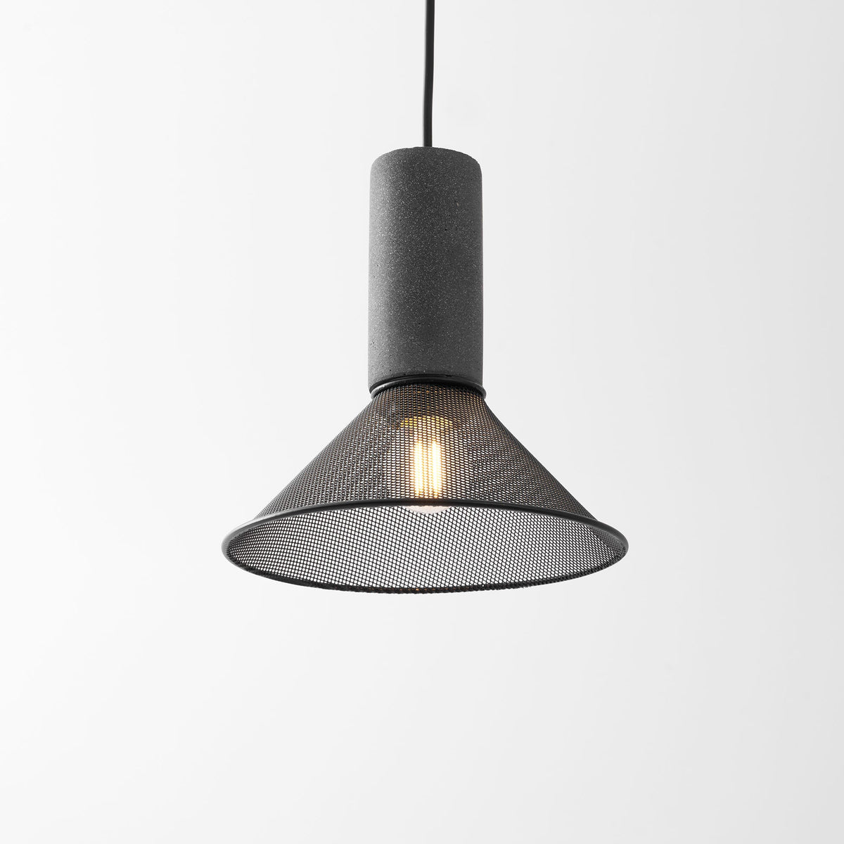 Cement Mesh Pendant Light – Industrial Designer Hanging Lamp