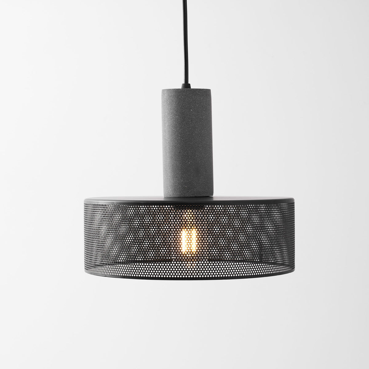 Cement Mesh Pendant Light – Industrial Designer Hanging Lamp